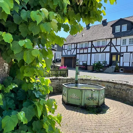 Gittas Paradiesperle Niederdreisbach